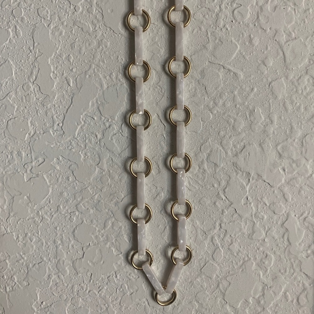 NWT Ann Taylor Gold and White Necklace